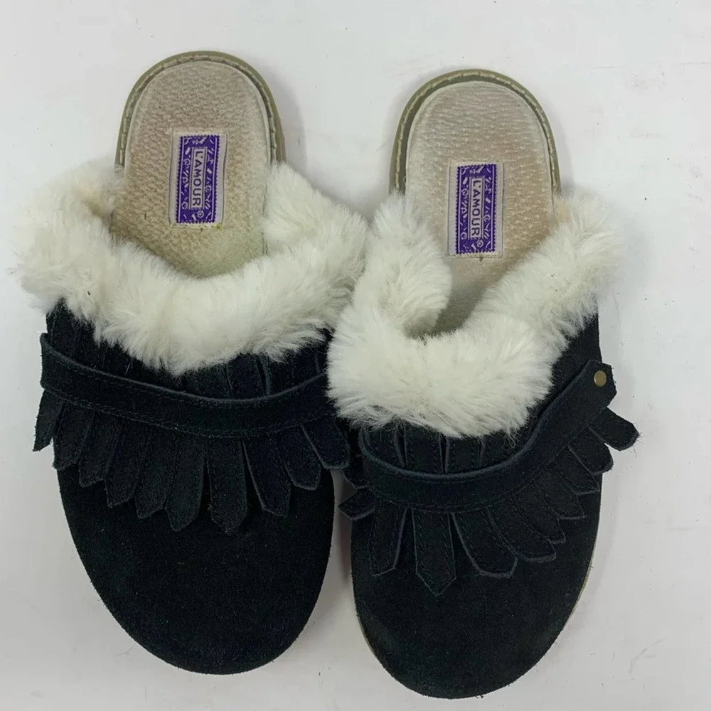 L’amour‎ leather scuff slipper size 2